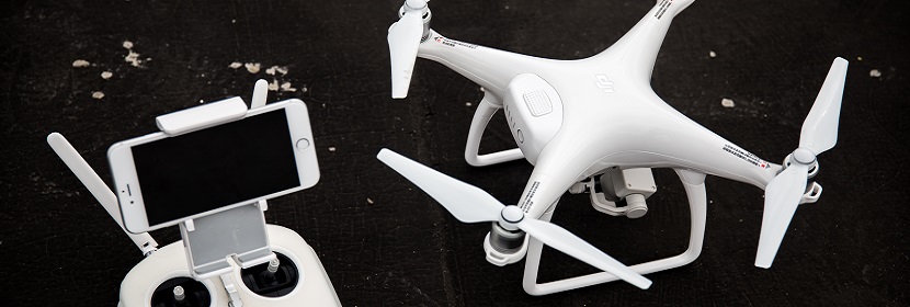 我是做檢測行業的大客戶銷售，在新能源的光伏、儲能和充電樁方面做市場去哪里找客戶呢 ?浙江到 2025 年累計建成公共領域充電樁 10 萬個以上，這對當地新能源汽車發展有哪些積極作用 